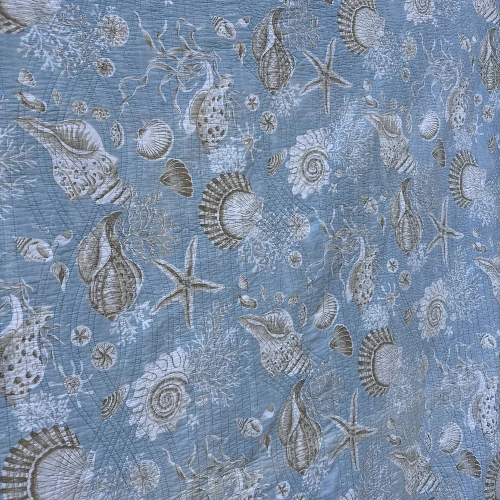 Nice light blue seashell quilt 98